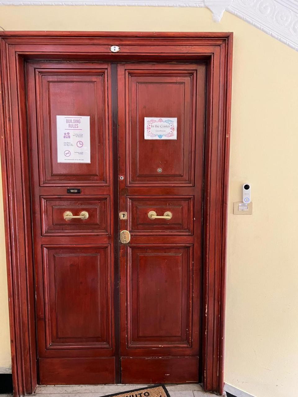 In The Center Guesthouse Rome Exterior photo